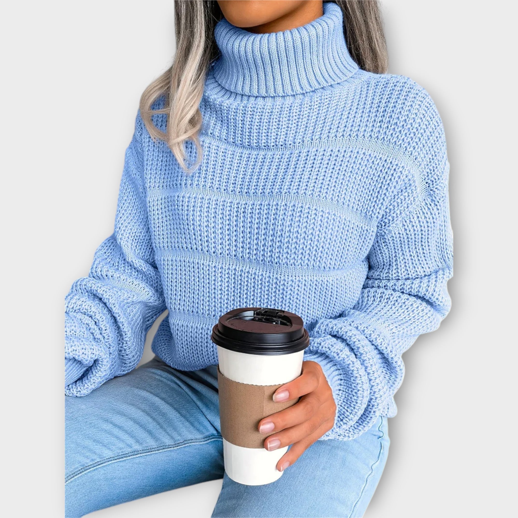 Zoe | Elegant Solid Color Turtleneck